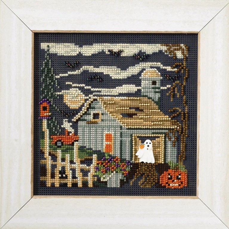 Midnight Farm Cross Stitch Kit Mill Hill 2007 Buttons & Beads Autumn MH147204